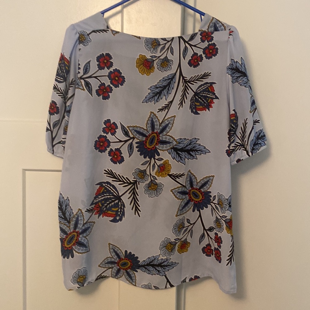 Loft Blouse - Picture 2 of 4